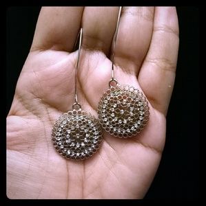 💎Sparkly Earrings!